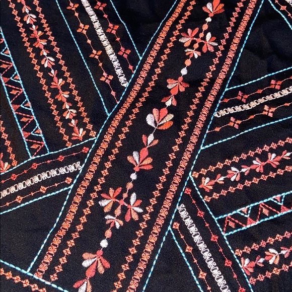 Torrid - Picture 2 of 3